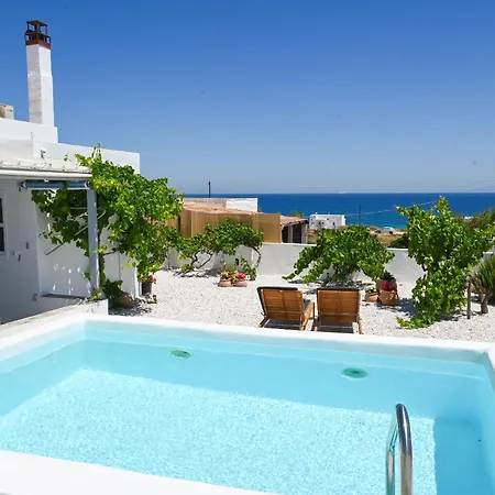 Living House Tatil Evi