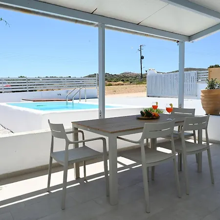 Living House Mandrakia
