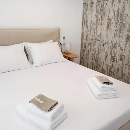 Living House * Mandrakia