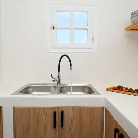 Living House 펜션 Mandrakia